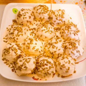CHEROKEE CORNMEAL COOKIES PLATED